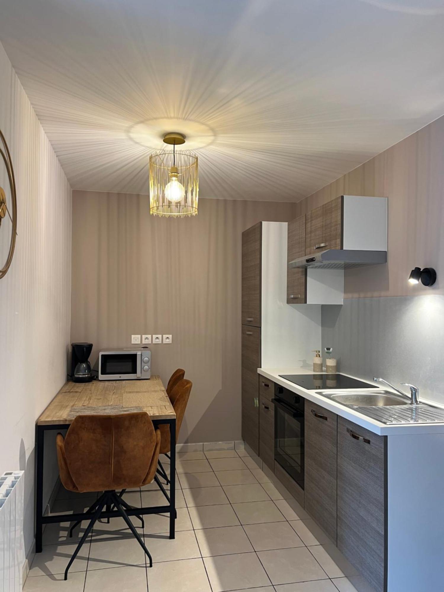 סאריס Appartement Disneyland Idealement Situe מראה חיצוני תמונה
